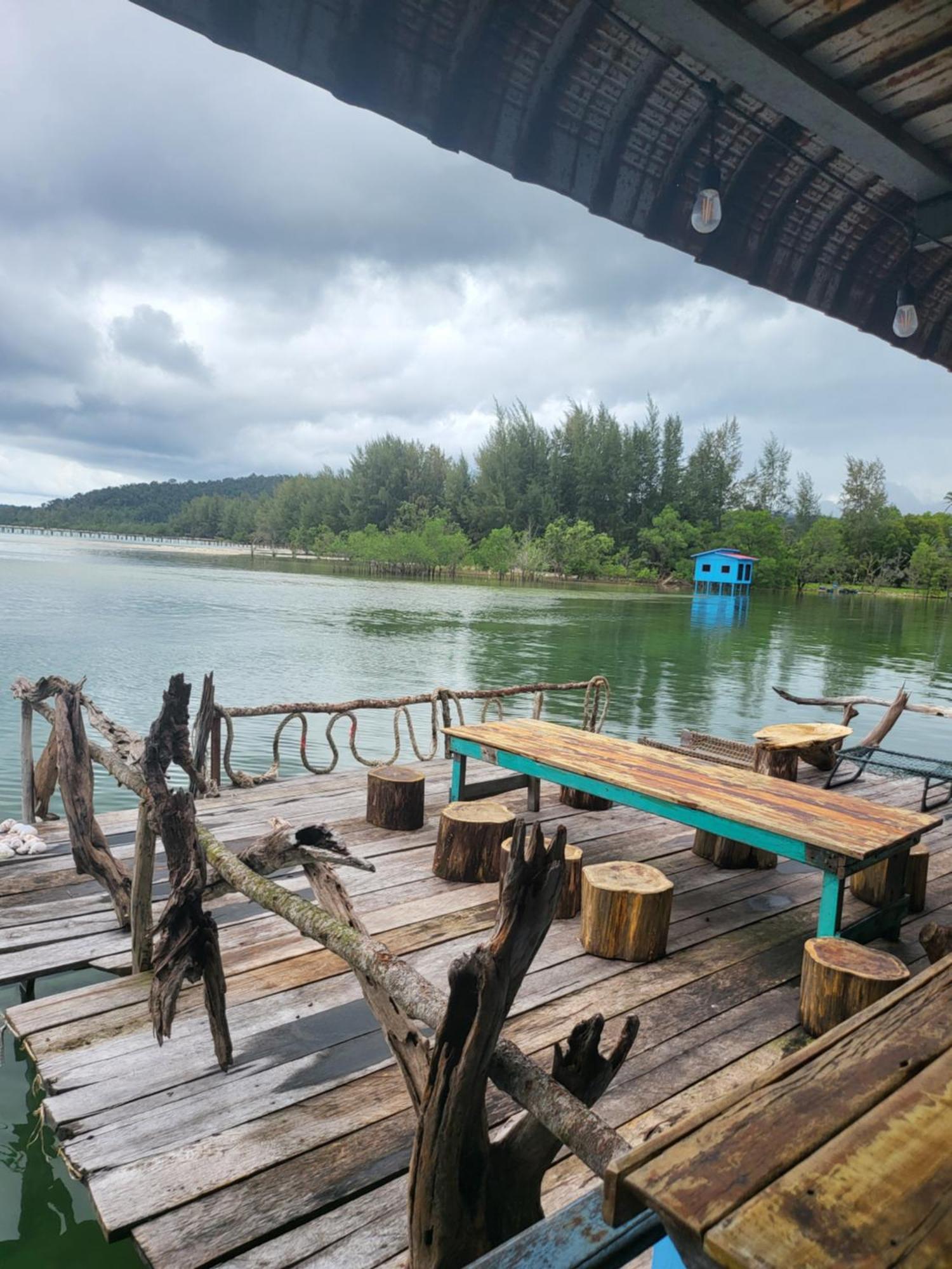 Firefly Guesthouse Prek Svay Village Екстериор снимка