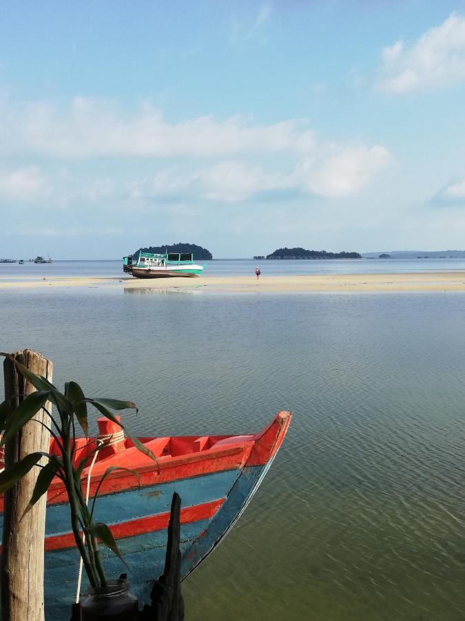 Firefly Guesthouse Prek Svay Village Екстериор снимка